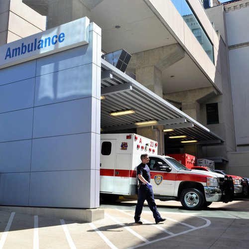 Ambulances03.jpg