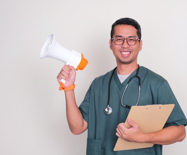 Nurse with megaphone 650